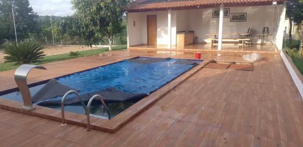 Fazenda/Sítio com 4 Quartos à venda, 150m² no , Campo Limpo de Goiás