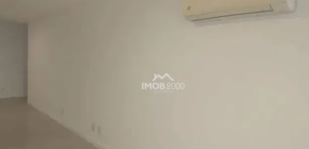 Sala Comercial à venda, 31m² no Ingá, Niterói