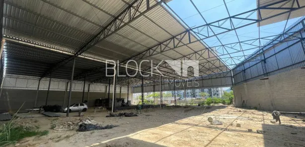 Galpão/Depósito/Armazém para alugar, 450m² no Barra Olímpica, Rio de Janeiro