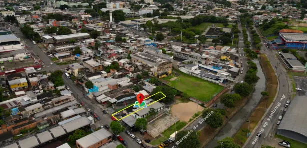 Lote/Terreno à venda, 261m² no Cachoeirinha, Manaus