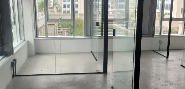 Sala Comercial para venda ou aluguel, 51m² no Barra Olímpica, Rio de Janeiro