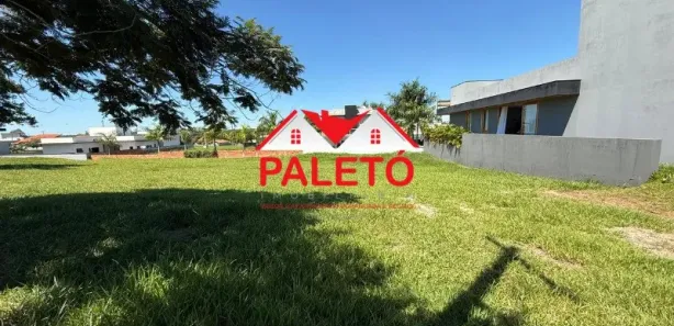 Lote/Terreno à venda, 448m² no CONDOMÍNIO NINHO VERDE II, Pardinho
