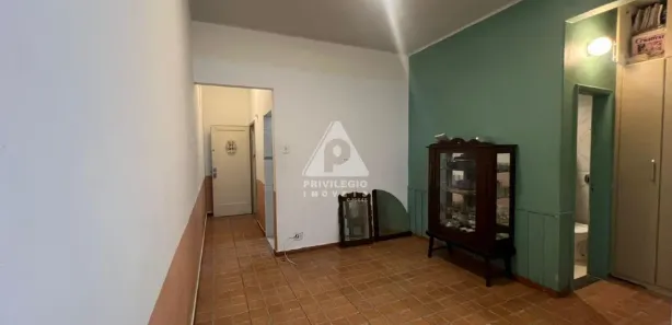 Apartamento com 1 Quarto à venda, 45m² no Leme, Rio de Janeiro