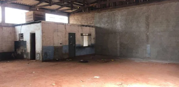 Galpão/Depósito/Armazém para venda ou aluguel, 2000m² no Chácaras Jaraguá, Paranavaí