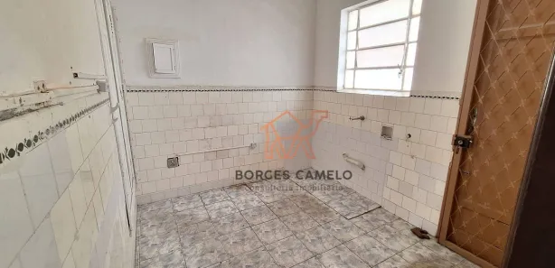 Casa com 4 Quartos para alugar, 220m² no Boa Viagem, Belo Horizonte
