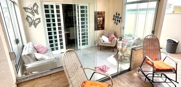 Casa de Condomínio com 4 Quartos à venda, 180m² no Parque 10 de Novembro, Manaus