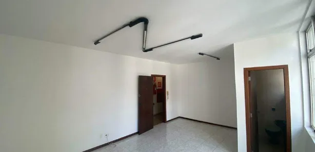 Sala Comercial à venda, 28m² no Santo Agostinho, Belo Horizonte