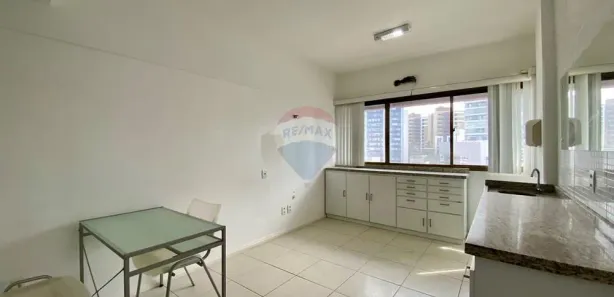 Sala Comercial à venda, 28m² no Pituba, Salvador