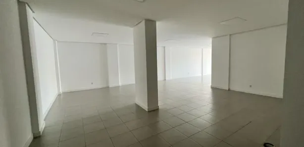 Ponto Comercial para alugar, 141m² no Centro, Caxias do Sul