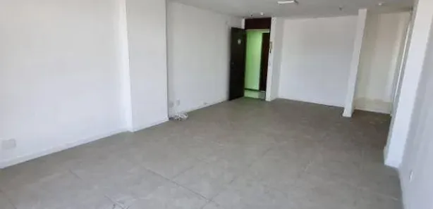Sala Comercial para venda ou aluguel, 32m² no Ingá, Niterói