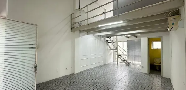 Sala Comercial para alugar, 45m² no Centro, Portão