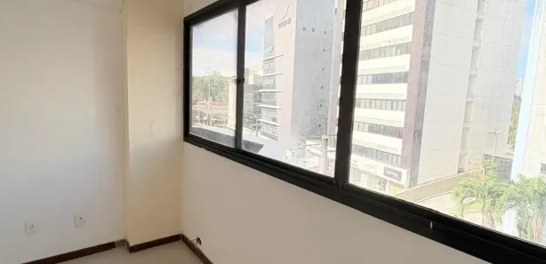 Sala Comercial à venda, 29m² no Brotas, Salvador