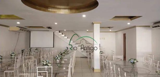 Ponto Comercial para alugar, 650m² no Tanque, Rio de Janeiro