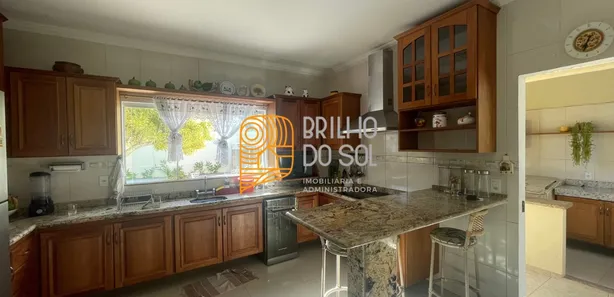 Sobrado com 4 Quartos à venda, 350m² no , Porto Seguro