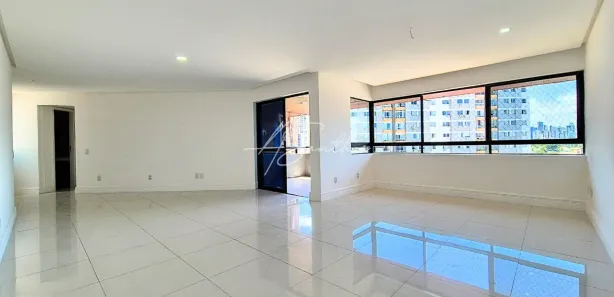 Apartamento com 4 Quartos para venda ou aluguel, 214m² no Pituba, Salvador