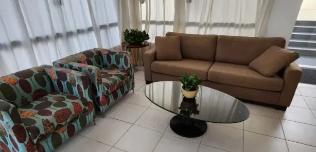 Apartamento com 3 Quartos para alugar, 142m² no Jardim Armação, Salvador