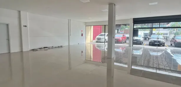 Ponto Comercial para alugar, 150m² no Cruzeiro, Caxias do Sul