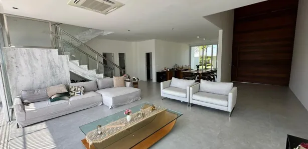 Casa com 5 Quartos para venda ou aluguel, 750m² no Interlagos (Abrantes), Camaçari