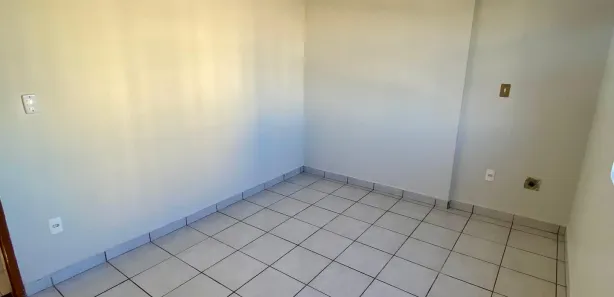 Apartamento com 2 Quartos para alugar, 65m² no Araés, Cuiabá