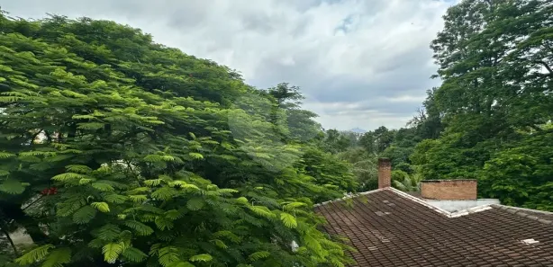 Sala Comercial para venda ou aluguel, 41m² no Chácara São João, Carapicuíba