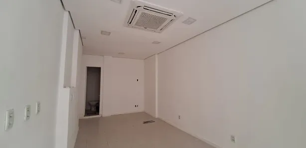 Ponto Comercial para alugar, 36m² no Copacabana, Rio de Janeiro