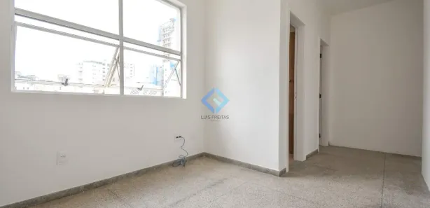 Sala Comercial à venda, 81m² no Lourdes, Belo Horizonte