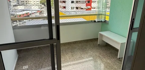 Apartamento com 3 Quartos para alugar, 98m² no Pituba, Salvador