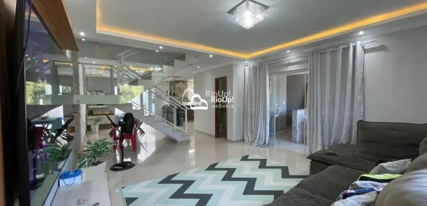 Casa de Condomínio com 3 Quartos à venda, 230m² no Campo Grande, Rio de Janeiro