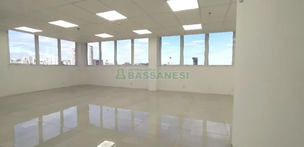 Sala Comercial para alugar, 54m² no Centro, Caxias do Sul