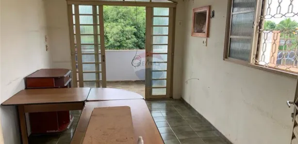 Casa com 4 Quartos à venda, 292m² no Setor Central, Araguaína