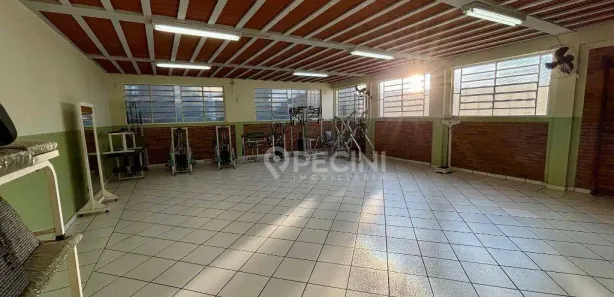 Ponto Comercial para alugar, 246m² no Zona Central, Rio Claro