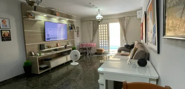 Casa de Condomínio com 4 Quartos à venda, 390m² no Adrianópolis, Manaus