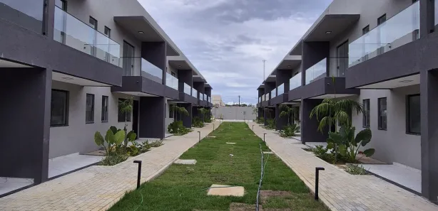 Casa de Condomínio com 2 Quartos à venda, 71m² no Planalto, Natal