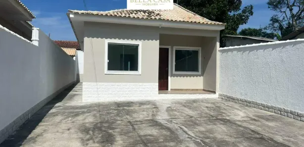Casa com 2 Quartos para alugar, 80m² no Hospicio, Araruama