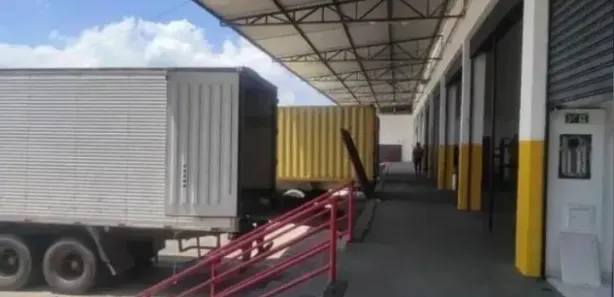 Galpão/Depósito/Armazém com 1 Quarto para alugar, 1500m² no Ponta Negra, Manaus