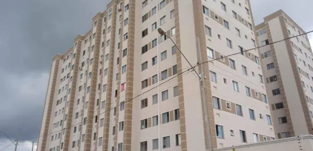 Apartamento com 2 Quartos para alugar, 45m² no Gleba Fazenda Palhano, Londrina