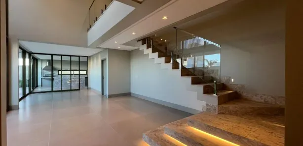 Casa com 4 Quartos à venda, 338m² no Loteamento Jardins Siena, Araguaína