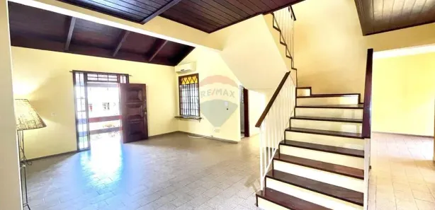 Casa de Condomínio com 3 Quartos para alugar, 326m² no Freguesia (Jacarepaguá), Rio de Janeiro
