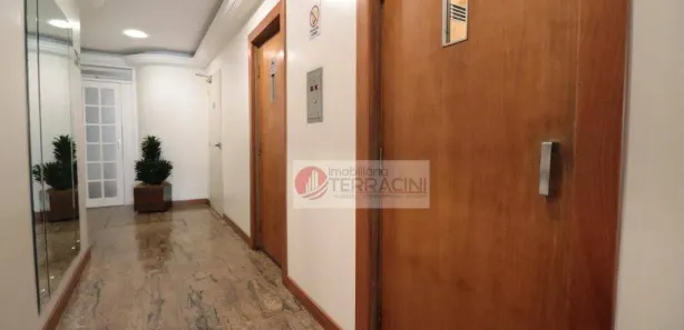 Kitnet com 1 Quarto para venda ou aluguel, 30m² no Centro Histórico, Porto Alegre