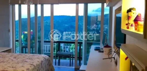 Casa de Condomínio com 4 Quartos à venda, 327m² no Centro, Gramado