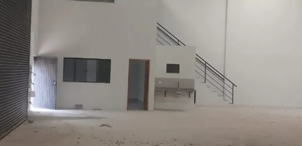 Galpão/Depósito/Armazém para alugar, 905m² no Vila Industrial, Anápolis