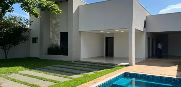 Casa com 3 Quartos à venda, 161m² no Plano Diretor Sul, Palmas