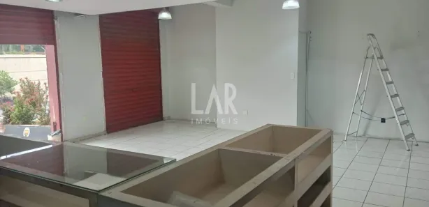 Ponto Comercial para alugar, 150m² no Heliópolis, Belo Horizonte