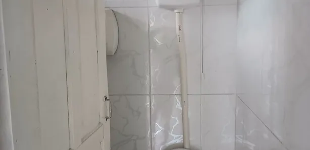 Galpão/Depósito/Armazém com 2 Quartos para alugar, 130m² no Jacarepaguá, Rio de Janeiro