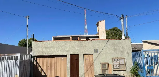 Casa com 1 Quarto à venda, 250m² no Santa Maria, Brasília