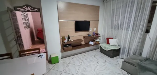 Casa com 2 Quartos à venda, 96m² no Setor Leste, Brasília