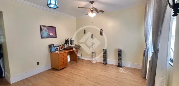 Casa de Condomínio com 5 Quartos à venda, 203m² no Fazenda Petrópolis - Residencial Monte Verde, Goiânia