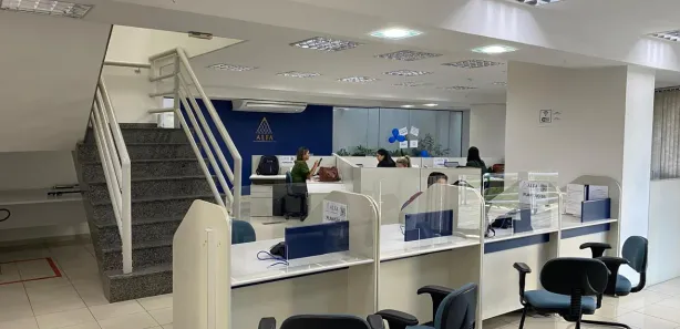 Sala Comercial para alugar, 300m² no Espinheiro, Recife