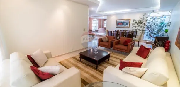 Casa com 8 Quartos à venda, 350m² no Taguatinga Norte, Brasília