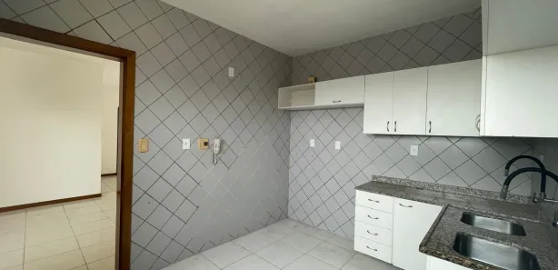 Apartamento com 3 Quartos para alugar, 145m² no Adrianópolis, Manaus